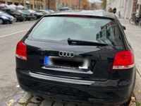 gebraucht Audi A3 1.6 FSI Attraction Attraction