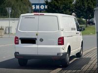 Gebraucht VW Transporter 102 PS (75 kW) 2019 Weiß Van