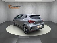 Neu Mitsubishi Colt Plus 143 PS (105 kW) 2025 Grau Limousine