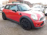 Gebraucht Mini ONE 98 PS (72 kW) 2014 Rot Kleinwagen