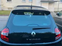 Gebraucht Renault Twingo Life 69 PS (50 kW) 2017 Schwarz Kleinwagen