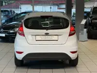 Gebraucht Ford Fiesta 2012 Weiß Kleinwagen