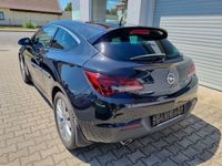 Gebraucht Opel Astra GTC Innovation 140 PS (102 kW) 2012 Schwarz