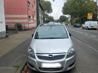 Gebraucht Opel Zafira 120 PS (88 kW) 2011 Silber Van / Kleinbus