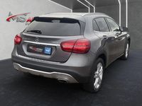 Gebraucht Mercedes GLA220 177 PS (130 kW) 2017 Grau SUV