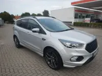 Gebraucht Ford Kuga ST-Line 150 PS (110 kW) 2017 Silber SUV