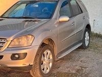 Gebraucht Mercedes 320 224 PS (164 kW) 2005 Gold SUV
