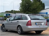 Gebraucht Mercedes C220 143 PS (105 kW) 2001 Grau (metallic) Kombi
