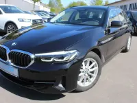 Gebraucht BMW 520 190 PS (139 kW) 2023 Black sapphire metallic Kombi