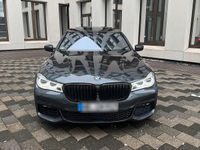 Gebraucht BMW 750 Executive 450 PS (330 kW) 2017 Grau Limousine