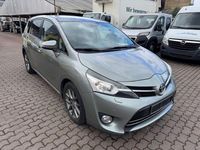 Gebraucht Toyota Verso 150 PS (110 kW) 2013 Grau Van / Kleinbus