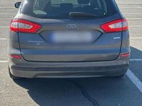 Gebraucht Ford Mondeo Trend 160 PS (117 kW) 2015 Grau Kombi