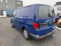 Używany VW Transporter 110 KM (80 kW) 2021 Niebieski Van