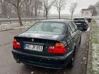 Gebraucht BMW 320 150 PS (110 kW) 1999 Grün Limousine