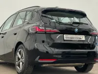 Gebraucht BMW 230e Active Tourer Efficient Dynamics 326 PS (239 kW) 2025 Schwarz uni Van / Kleinbus