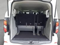 Gebraucht Ford Tourneo Custom Titanium 136 PS (100 kW) 2025 Weiß Van