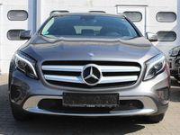 Gebraucht Mercedes GLA220 170 PS (125 kW) 2015 Mountaingrau  met. SUV