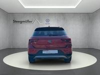 Gebraucht VW T-Roc Move 150 PS (110 kW) 2024 Rot SUV