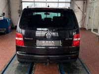 Gebraucht VW Touran Highline 140 PS (102 kW) 2005 Schwarz Van / Kleinbus