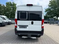 Gebraucht Peugeot Boxer 140 PS (102 kW) 2021 Weiß Van
