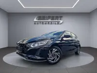 Neu Hyundai i20 Comfort 101 PS (74 kW) 2025 Phantom black Limousine