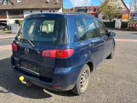 Gebraucht Mazda 2 Comfort 68 PS (50 kW) 2003 Blau Kleinwagen