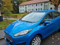 Gebraucht Ford Fiesta Trend 82 PS (60 kW) 2015 Blau Limousine