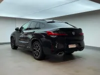 Gebraucht BMW X4 Efficient Dynamics 190 PS (139 kW) 2022 Saphirschwarz metallic SUV