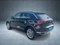 Gebraucht VW T-Roc Style 150 PS (110 kW) 2023 Deep black perleffekt SUV