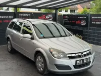 Gebraucht Opel Astra Edition 120 PS (88 kW) 2007 Silber Limousine