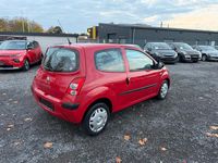 Gebraucht Renault Twingo 58 PS (42 kW) 2007 Rot Kleinwagen