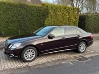 Gebraucht Mercedes E350 292 PS (214 kW) 2009 Braun Limousine