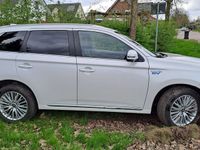 gebraucht Mitsubishi Outlander P-HEV Outlander 2,4 PHEV Plug.in-Hybrid 2,4 PHEV , Intro Edition 4WD