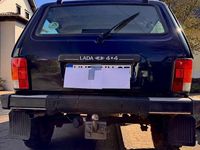 Gebraucht Lada niva 82 PS (60 kW) 2015 Grün SUV