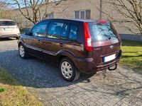 Gebraucht Ford Fusion Trend 101 PS (74 kW) 2011 Violet Kleinwagen