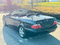 Gebraucht Mercedes CLK320 Edition 218 PS (160 kW) 2003 Blau Cabrio