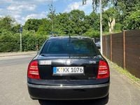 Gebraucht Skoda Superb 193 PS (141 kW) 2005 Schwarz Limousine