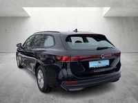 Neu VW Passat Basis 150 PS (110 kW) 2025 Grenadillschwarzmet. Kombi