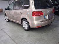 Gebraucht VW Touran 105 PS (77 kW) 2014 Beige Van / Kleinbus