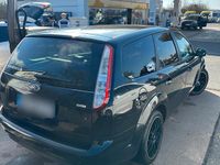 Gebraucht Ford Focus Titanium 109 PS (80 kW) 2010 Schwarz Kombi