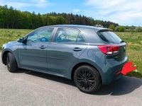 Gebraucht Kia Rio Vision 101 PS (74 kW) 2022 Grau Kleinwagen