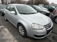 Gebraucht VW Jetta Comfortline 105 PS (77 kW) 2010 Silber Limousine
