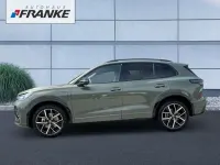 Gebraucht VW Tiguan R-line 177 PS (130 kW) 2025 Grün SUV