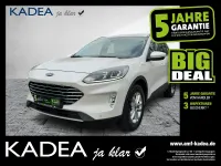 Usado Ford Kuga Titanium 224 HP (164 kW) 2022 Branco SUV