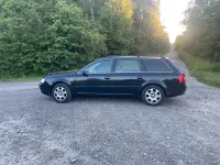 Gebraucht Audi A6 Basis 131 PS (96 kW) 2003 Schwarz Kombi