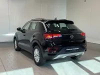 Gebraucht VW T-Roc Life 150 PS (110 kW) 2024 Deep black perleffekt (metallic) SUV
