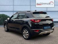 Neu Kia Stonic Vision 84 PS (61 kW) 2025 Schwarz SUV