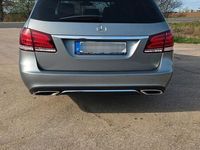 gebraucht Mercedes E200 T, gepflegt, AHK, SHZ,unfallfrei, Navi