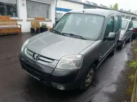 Gebraucht Peugeot Partner 109 PS (80 kW) 2003 Grün Van / Kleinbus