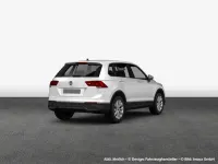 Gebraucht VW Tiguan 150 PS (110 kW) 2022 Pure white SUV